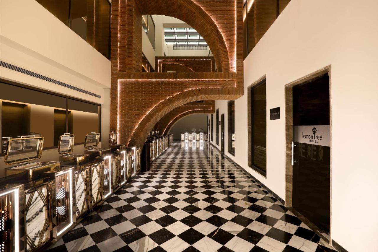 Lemon Tree Hotel, Hisar Bagian luar foto
